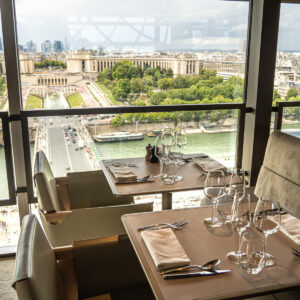 MADAME BRASSERIE
